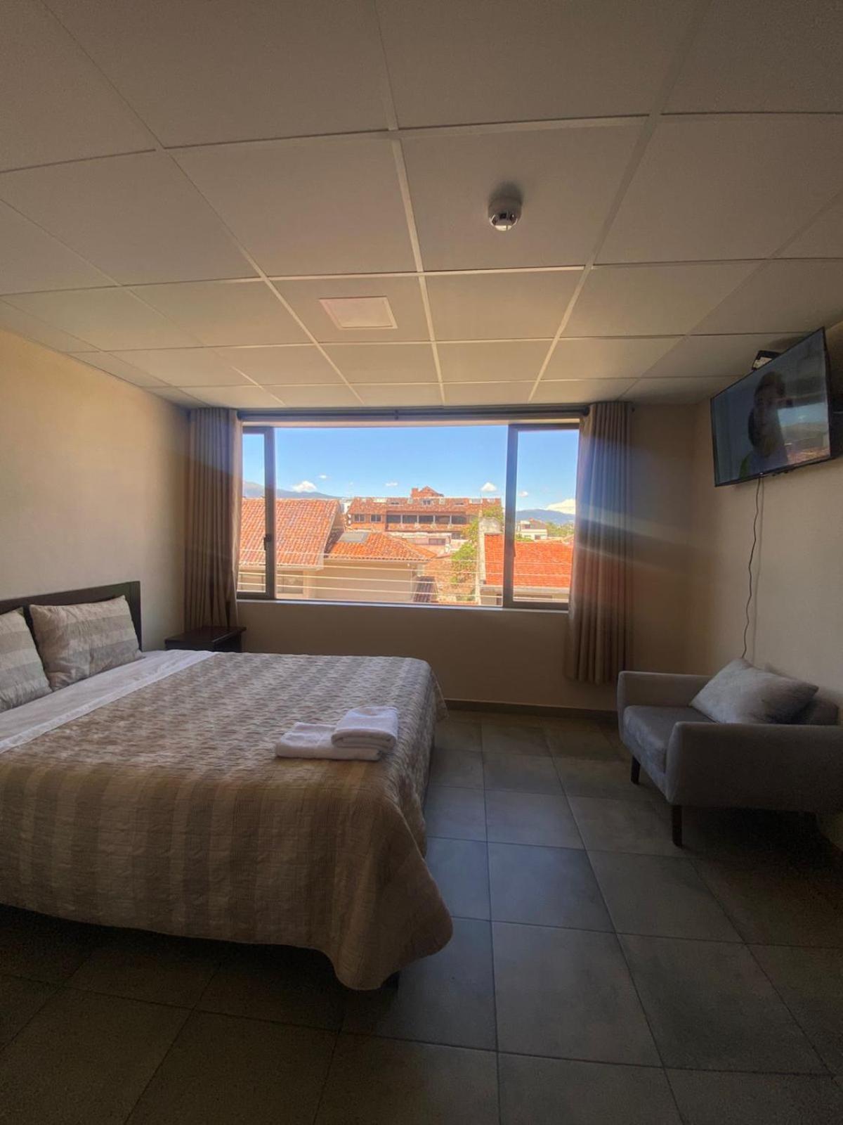 Stelar Hostal Cuenca Luaran gambar