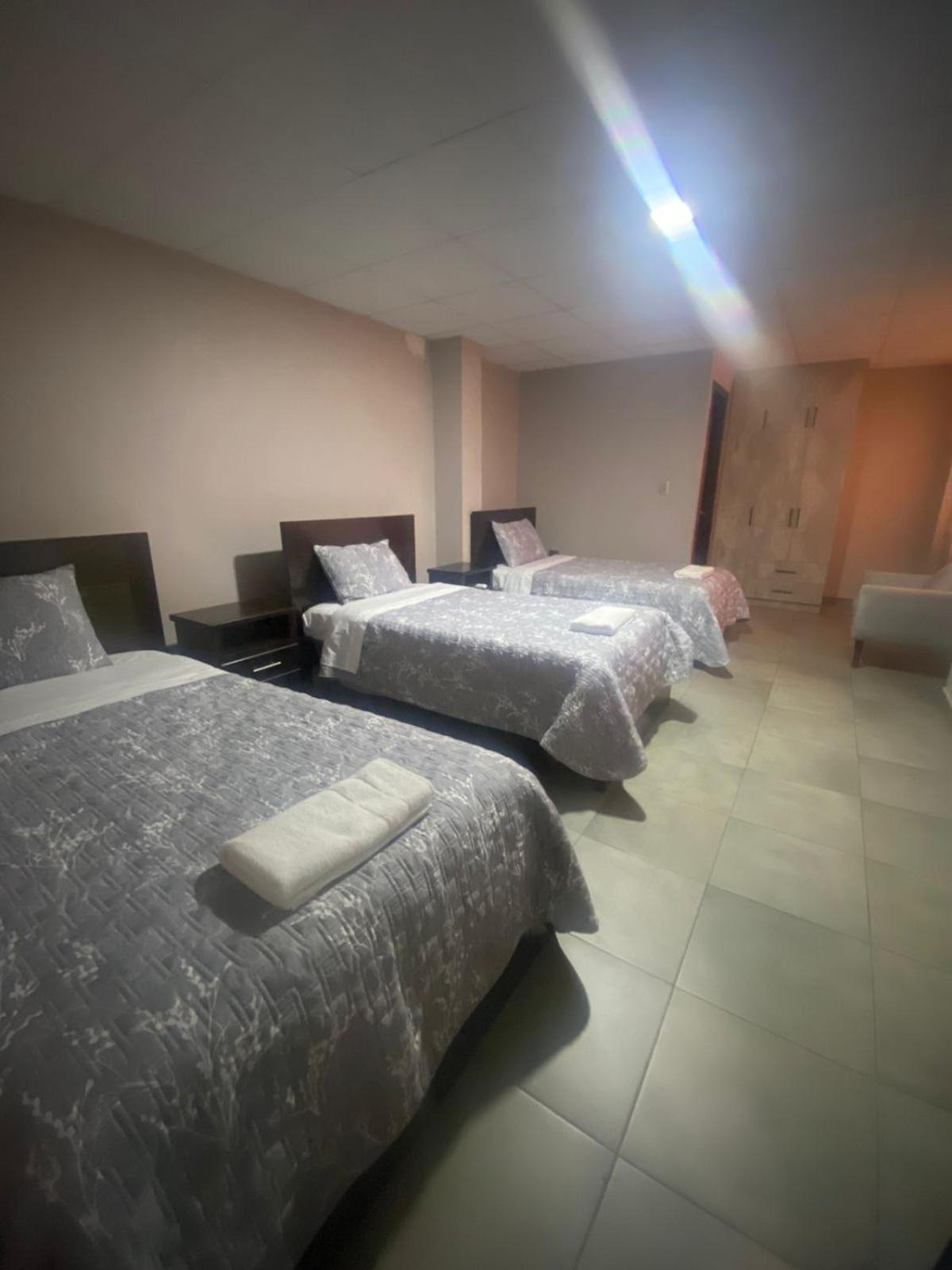 Stelar Hostal Cuenca Luaran gambar